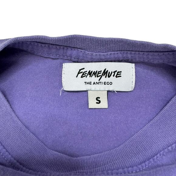 FEMMEMUTE Guard Your Heart Purple Green Barbed Wire Tee Size Small Unisex Top - Picture 6 of 11